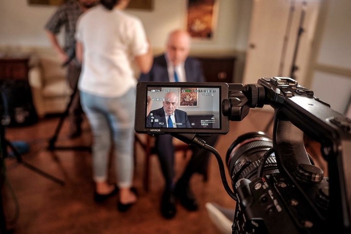 B460B0FF-9DF6-43A9-9EF4-DB1149044D7B